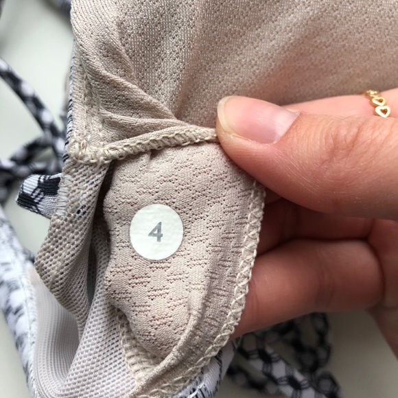 Lululemon Free To Be Wild Bra - Picture 4 of 4